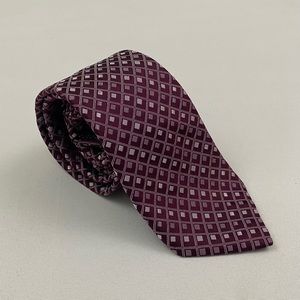 Michael Kors Shades of Plum and Silver Geometric All Silk Tie